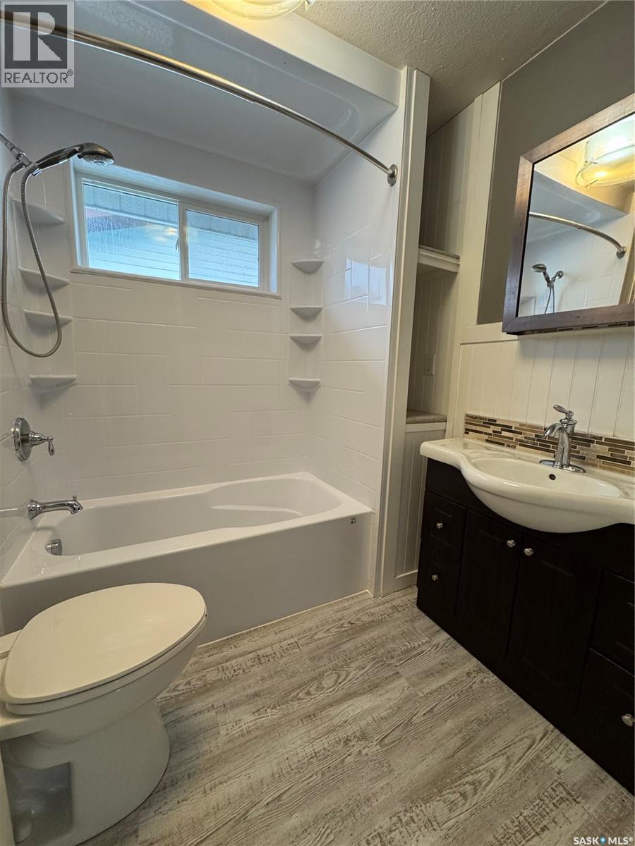 529 Albert STREET - 10