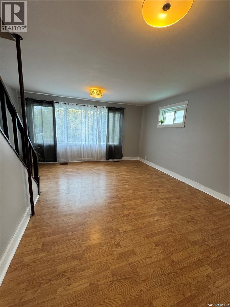 529 Albert STREET - 18