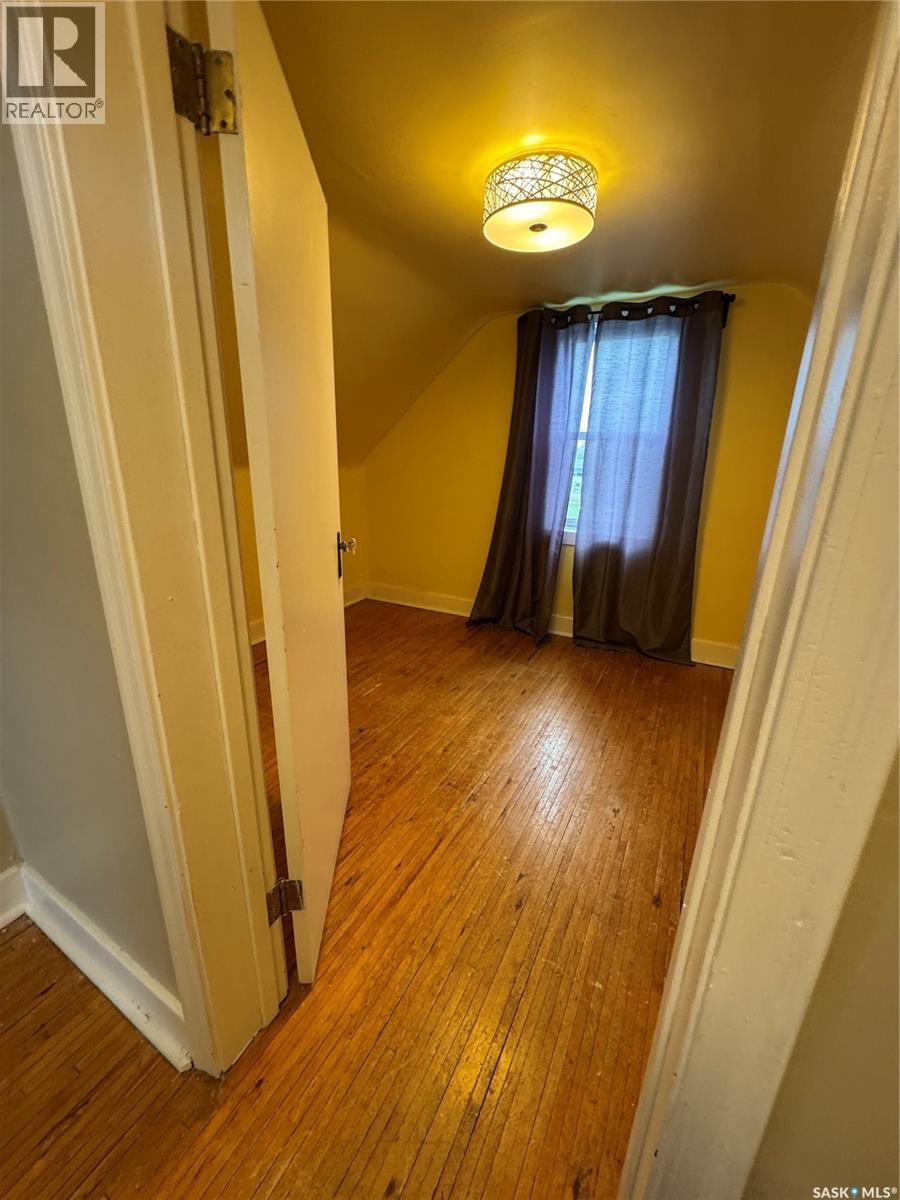 529 Albert STREET - 28