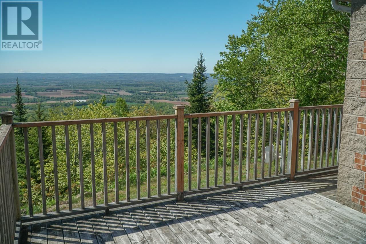 1460 Brow of Mountain Road - 7