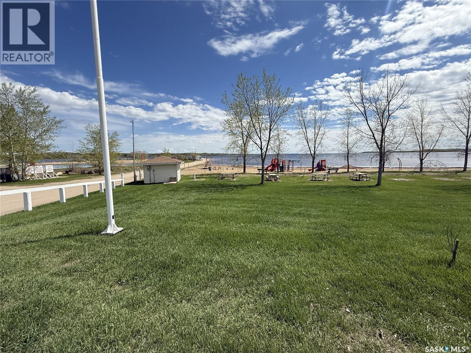 722 Aqualane AVENUE - 55