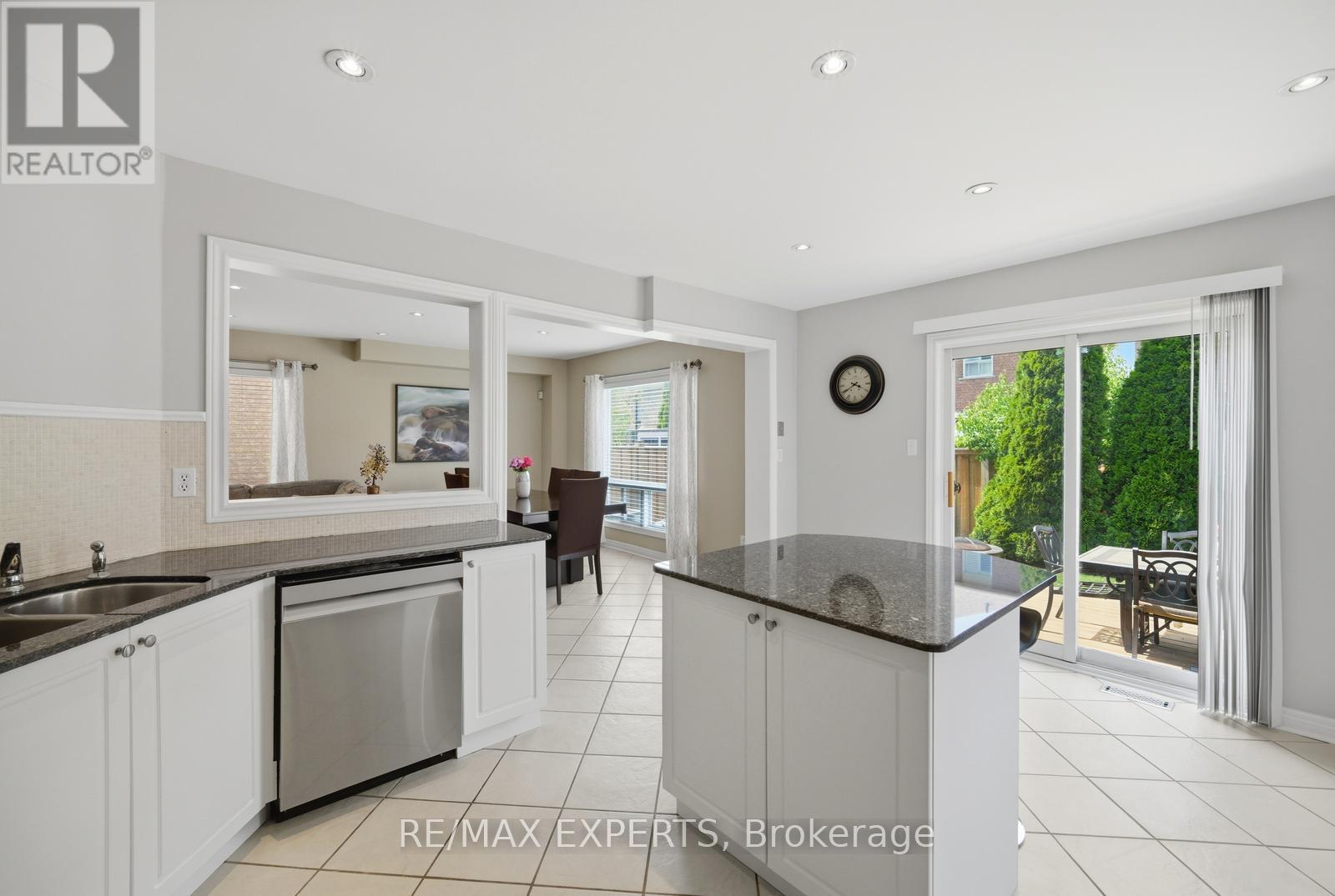 204 MONTEBELLO AVENUE - 14