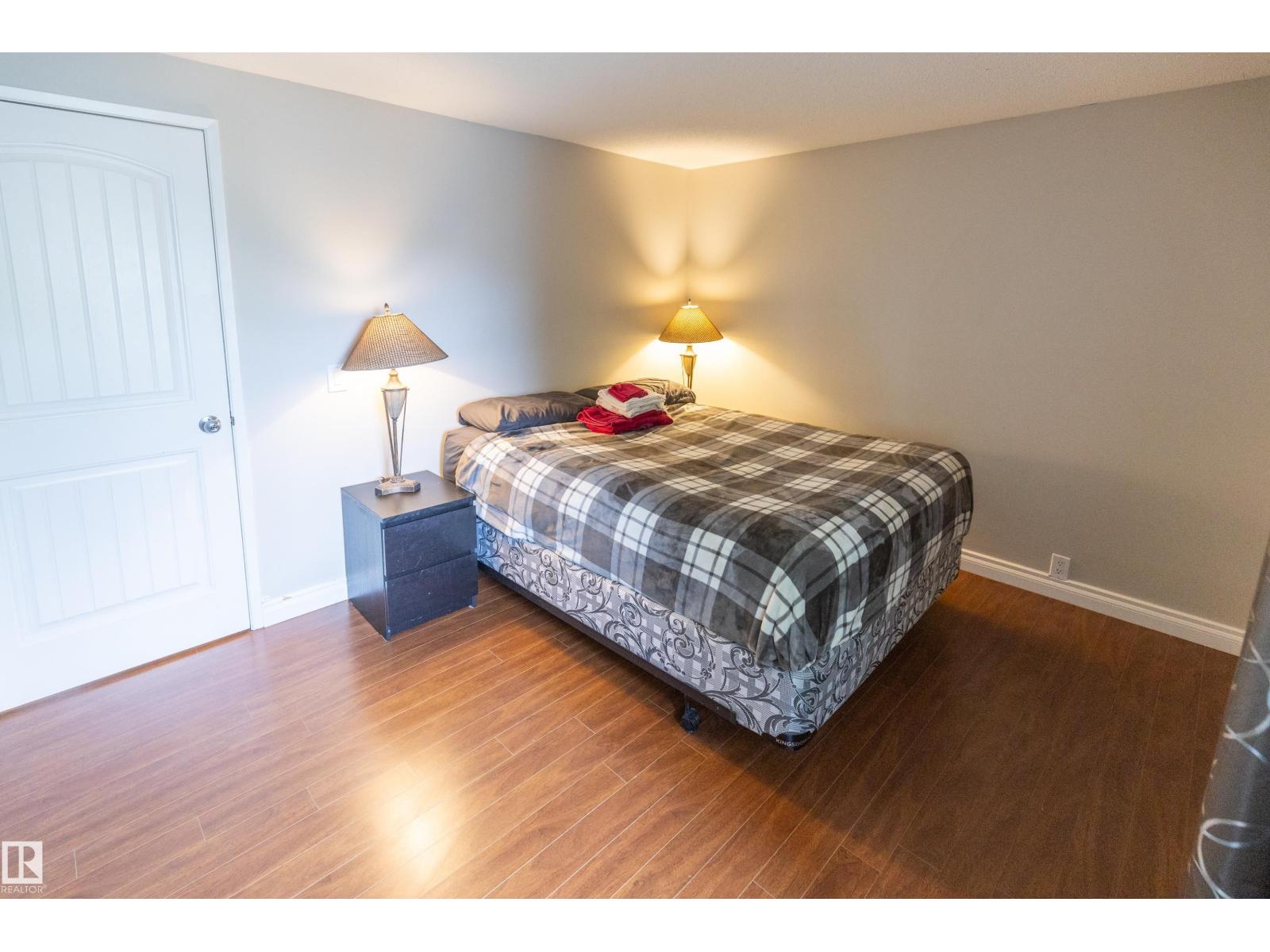 227 Woodbridge WY - 18