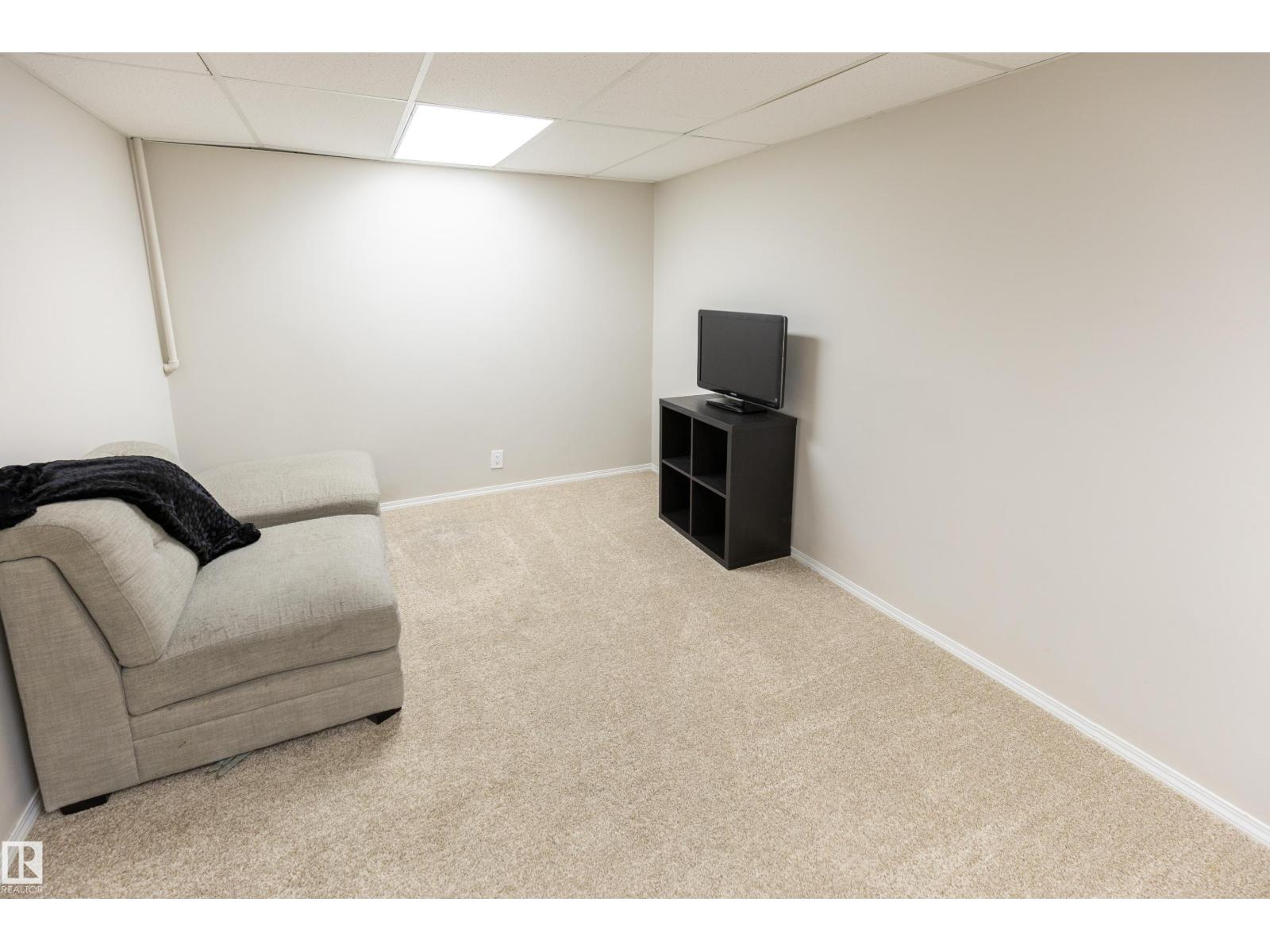 227 Woodbridge WY - 30