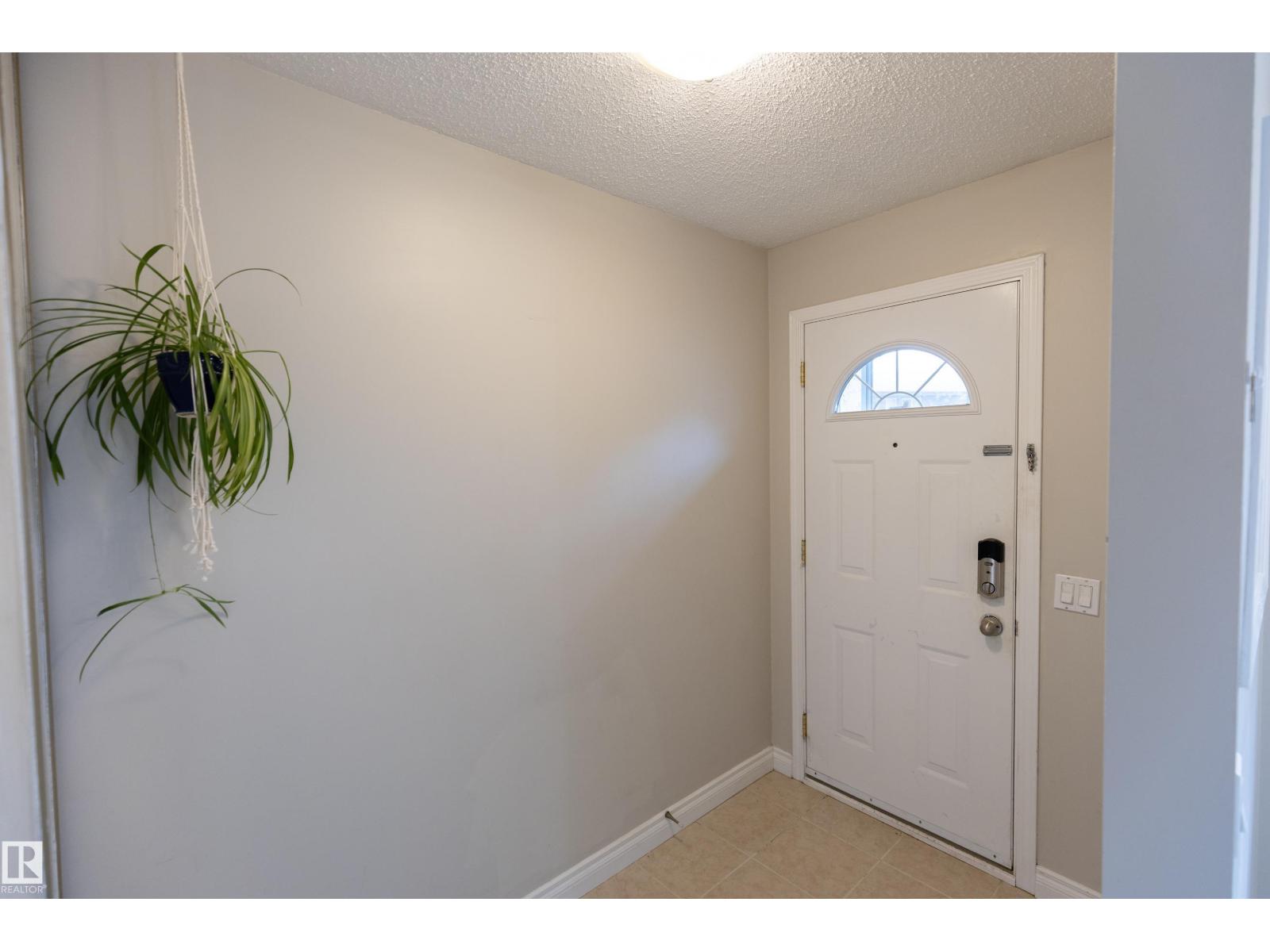 227 Woodbridge WY - 4