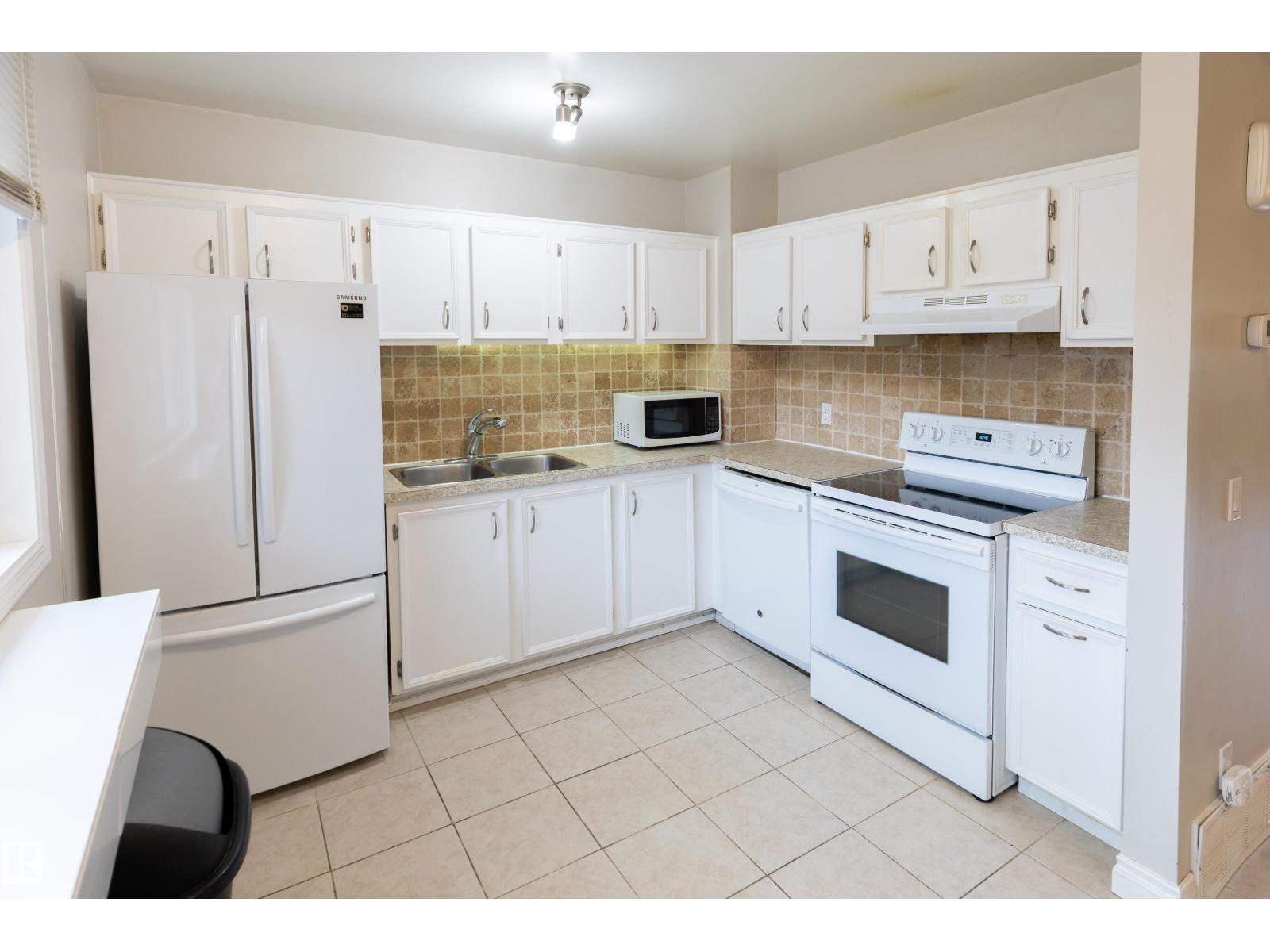 227 Woodbridge WY - 7