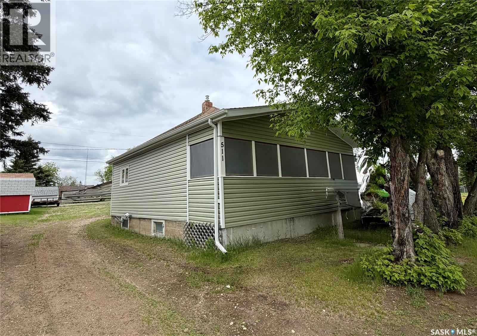 511 Albert STREET - 33