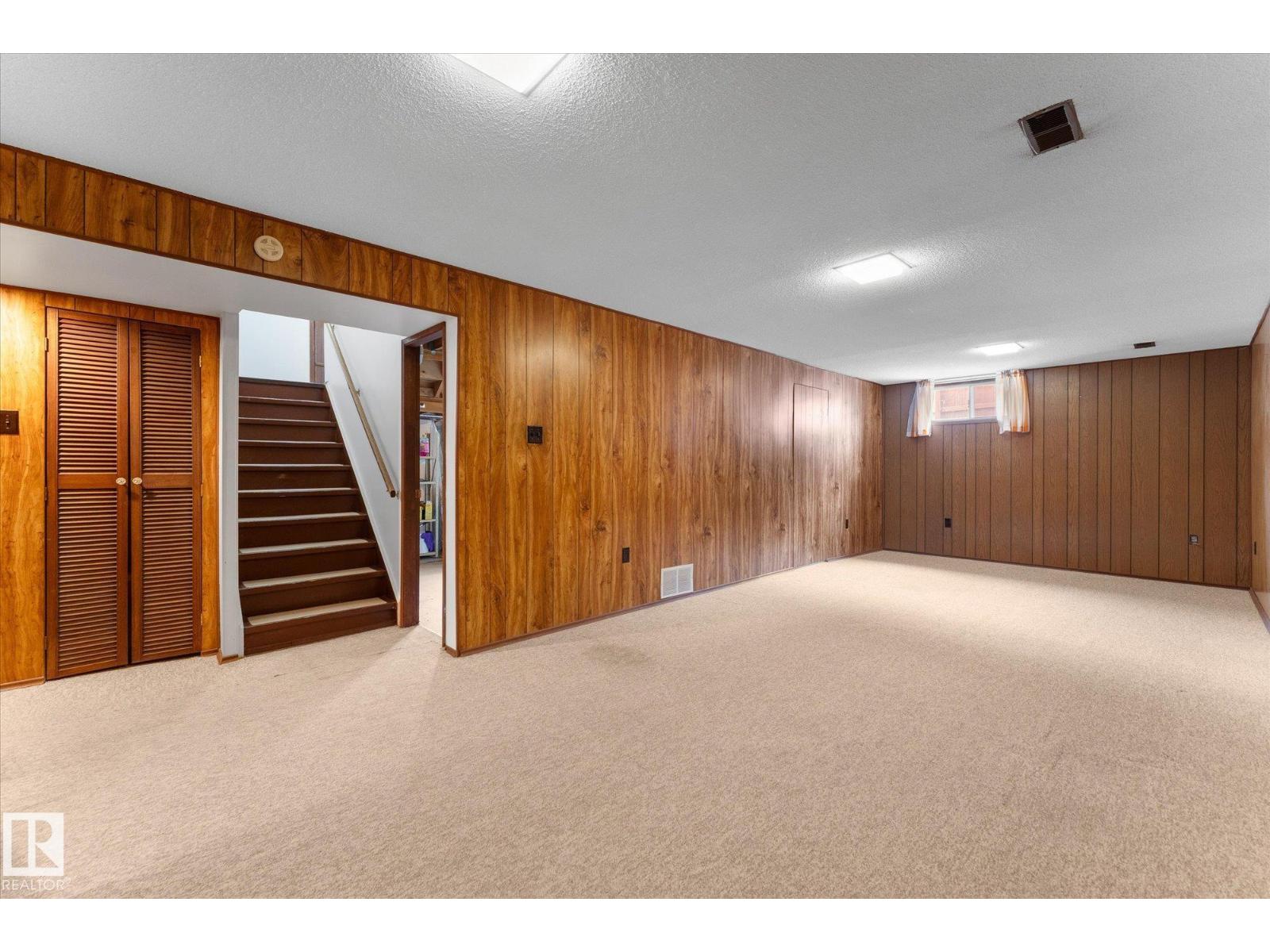 11008 162A AV NW - 31