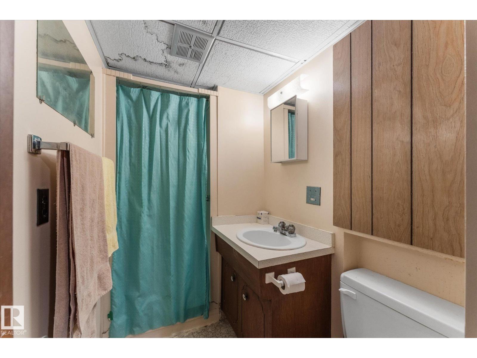 11008 162A AV NW - 27