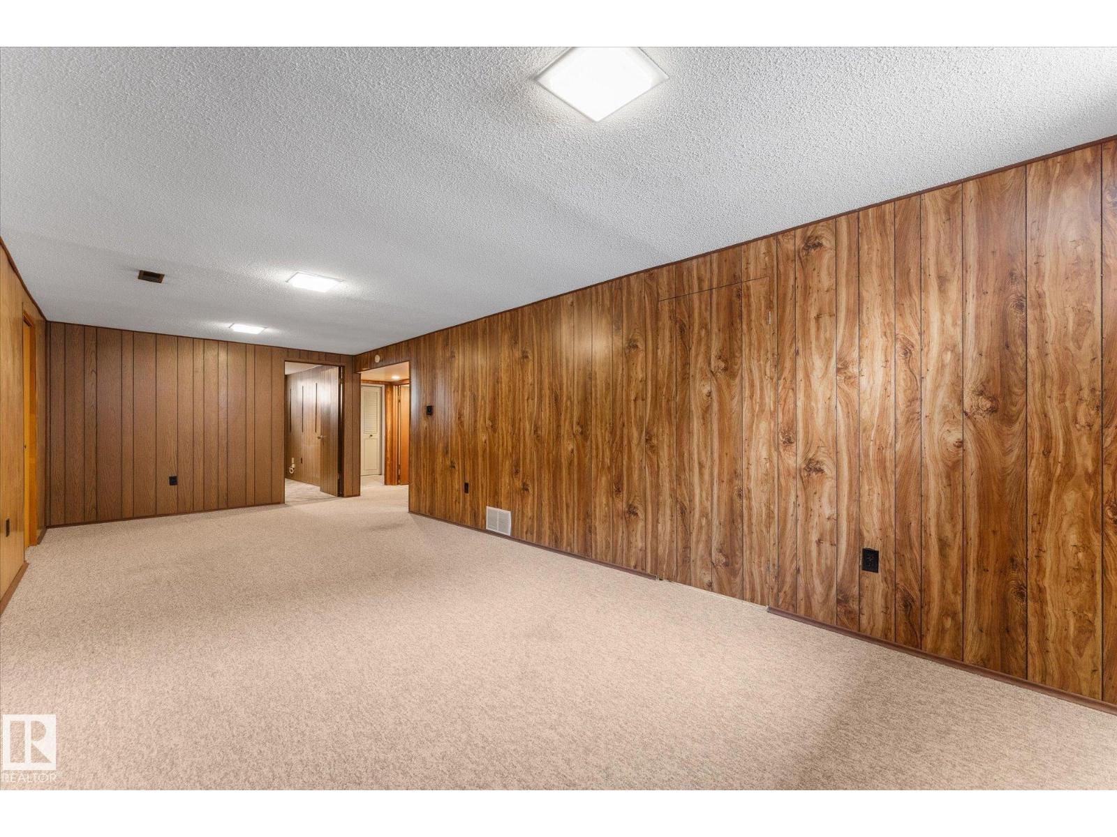 11008 162A AV NW - 30