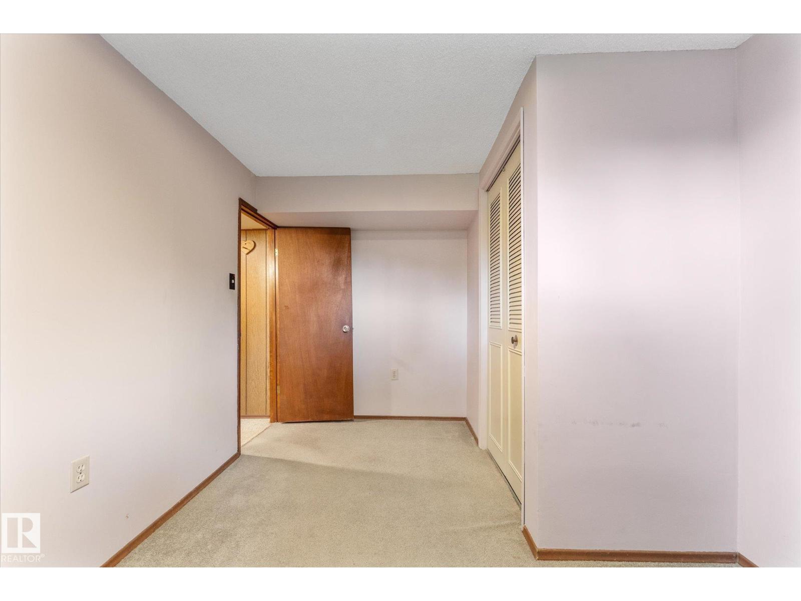 11008 162A AV NW - 14