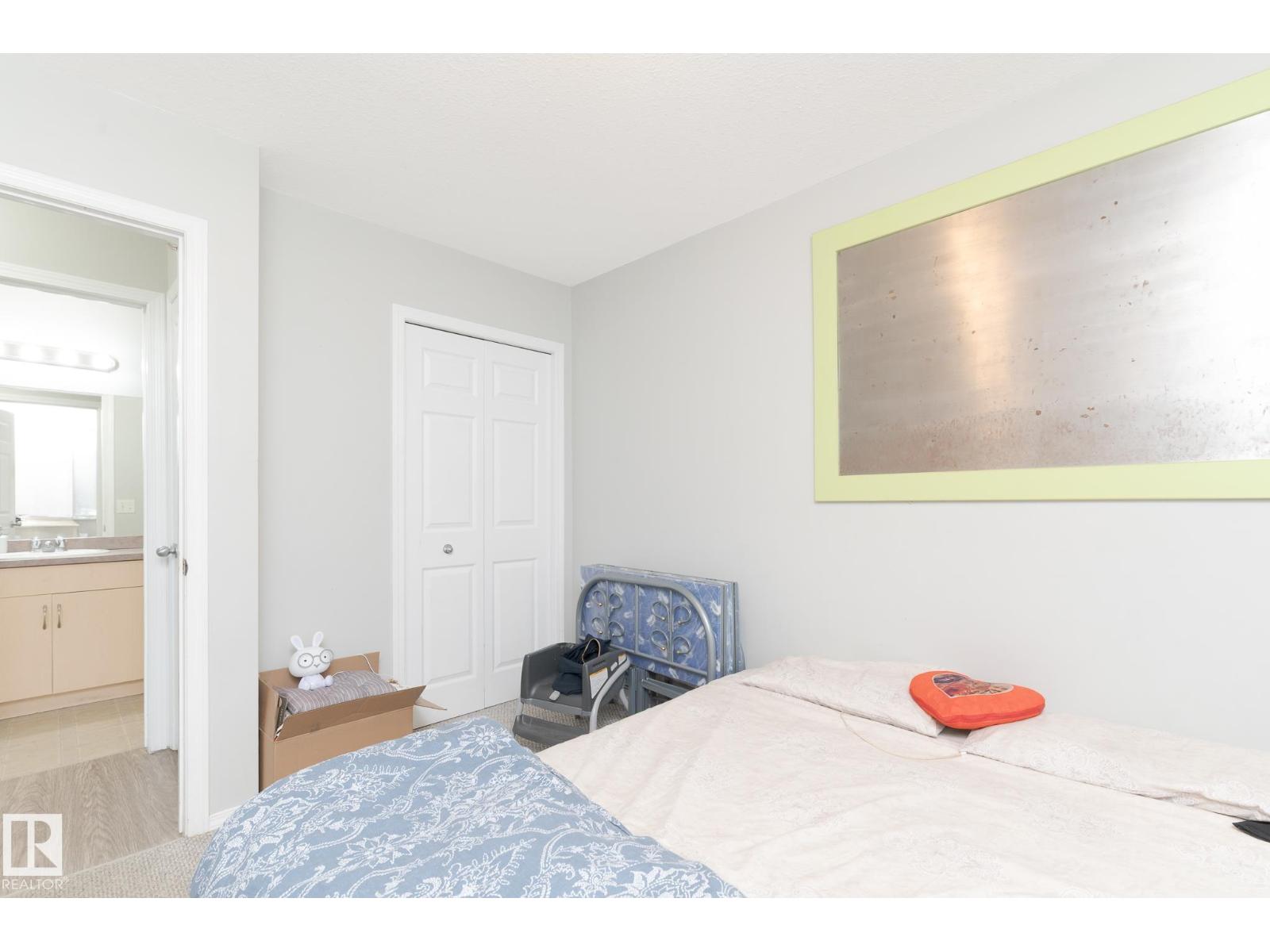 #418 4310 33 ST - 15