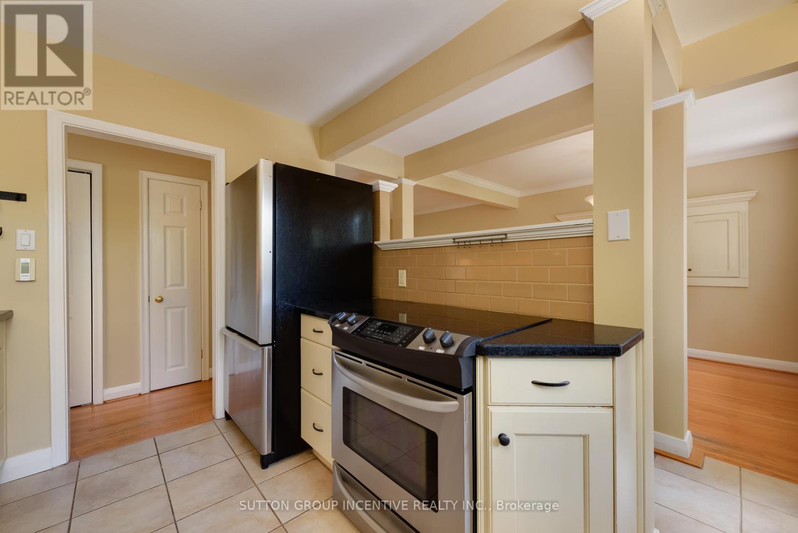 81 LETITIA STREET - 19