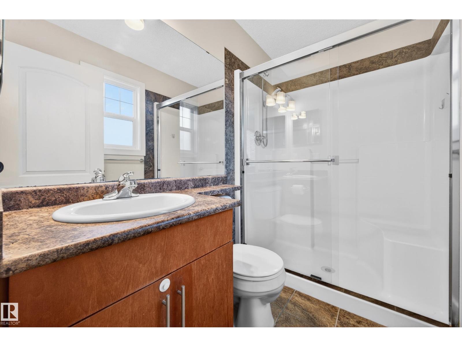 #48 8716 179 AV NW - 30