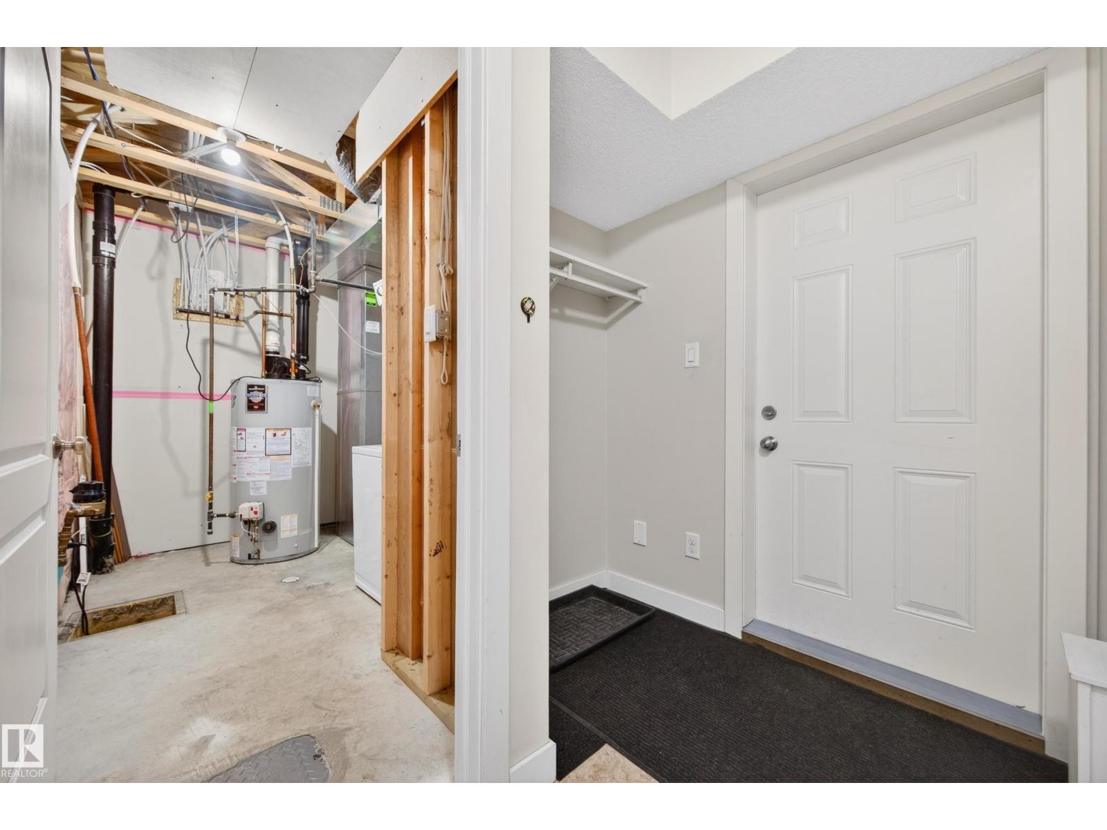 #48 8716 179 AV NW - 38
