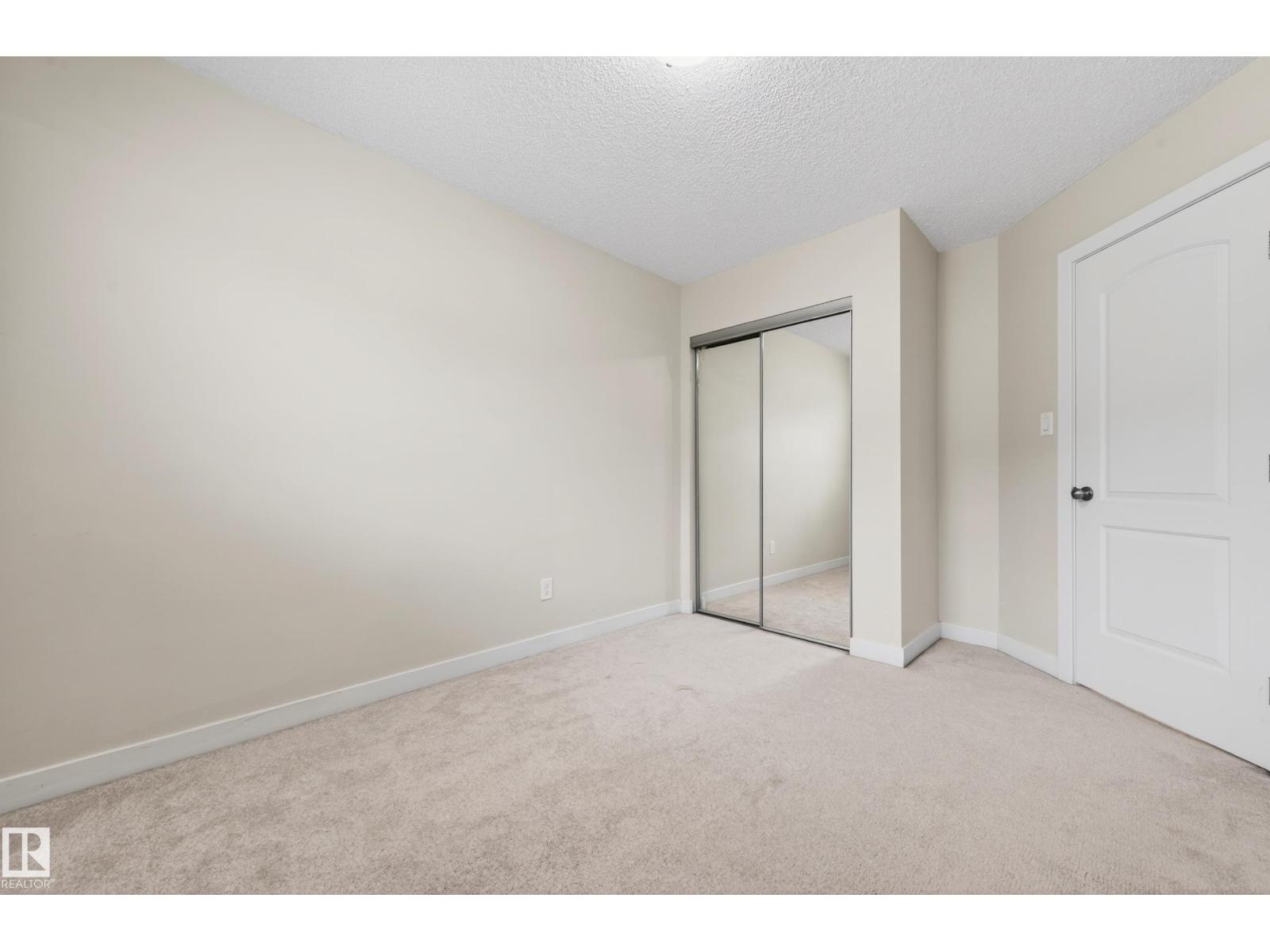 #48 8716 179 AV NW - 36