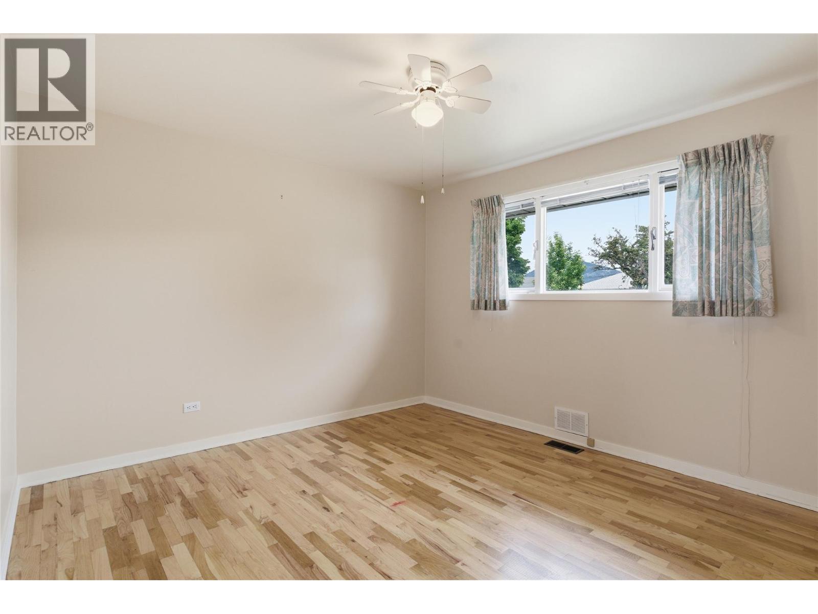 164 Manor Park Avenue - 19