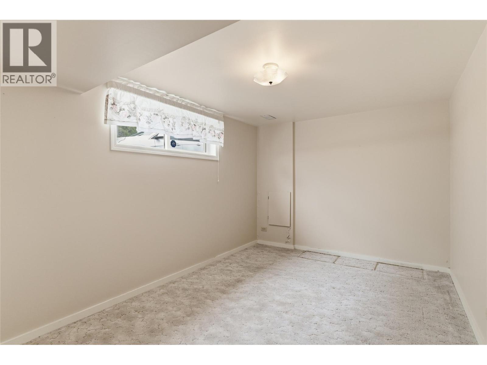 164 Manor Park Avenue - 27