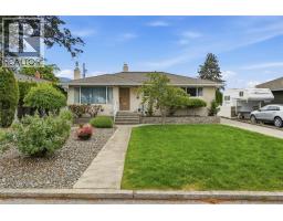164 Manor Park Avenue, Penticton