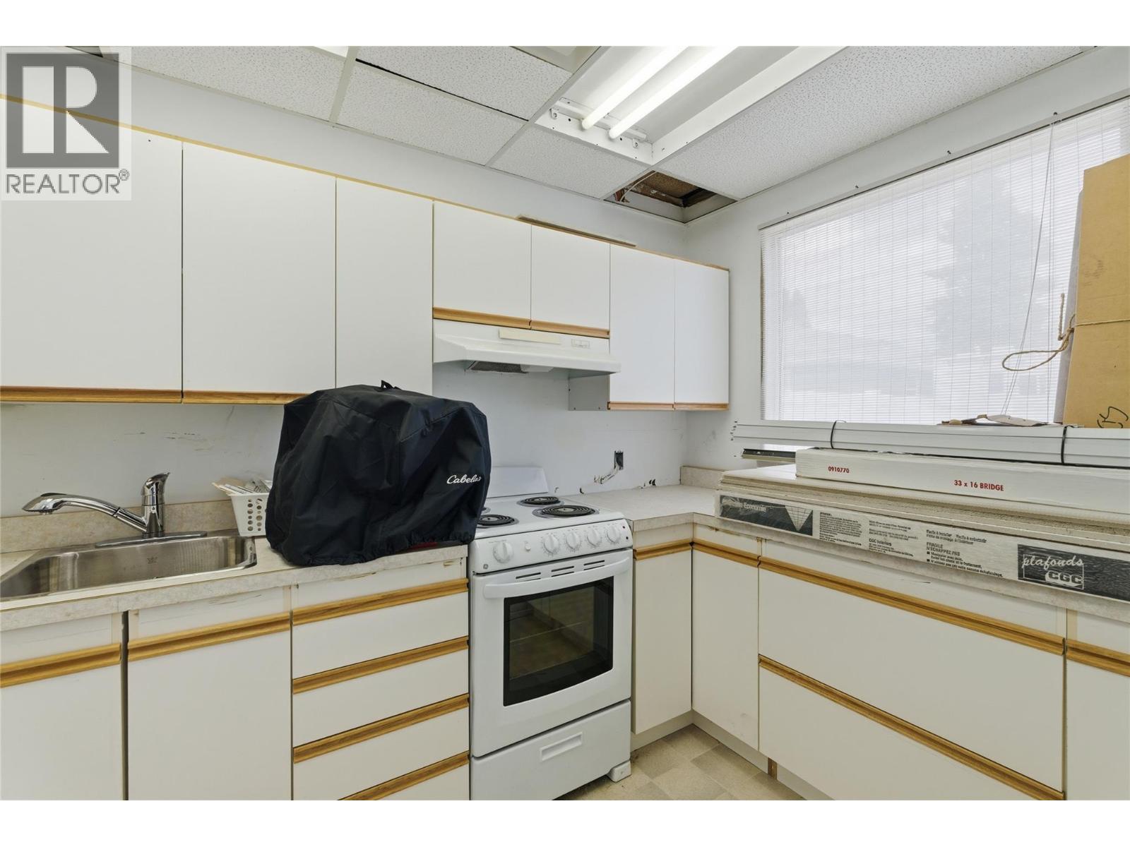 164 Manor Park Avenue - 51