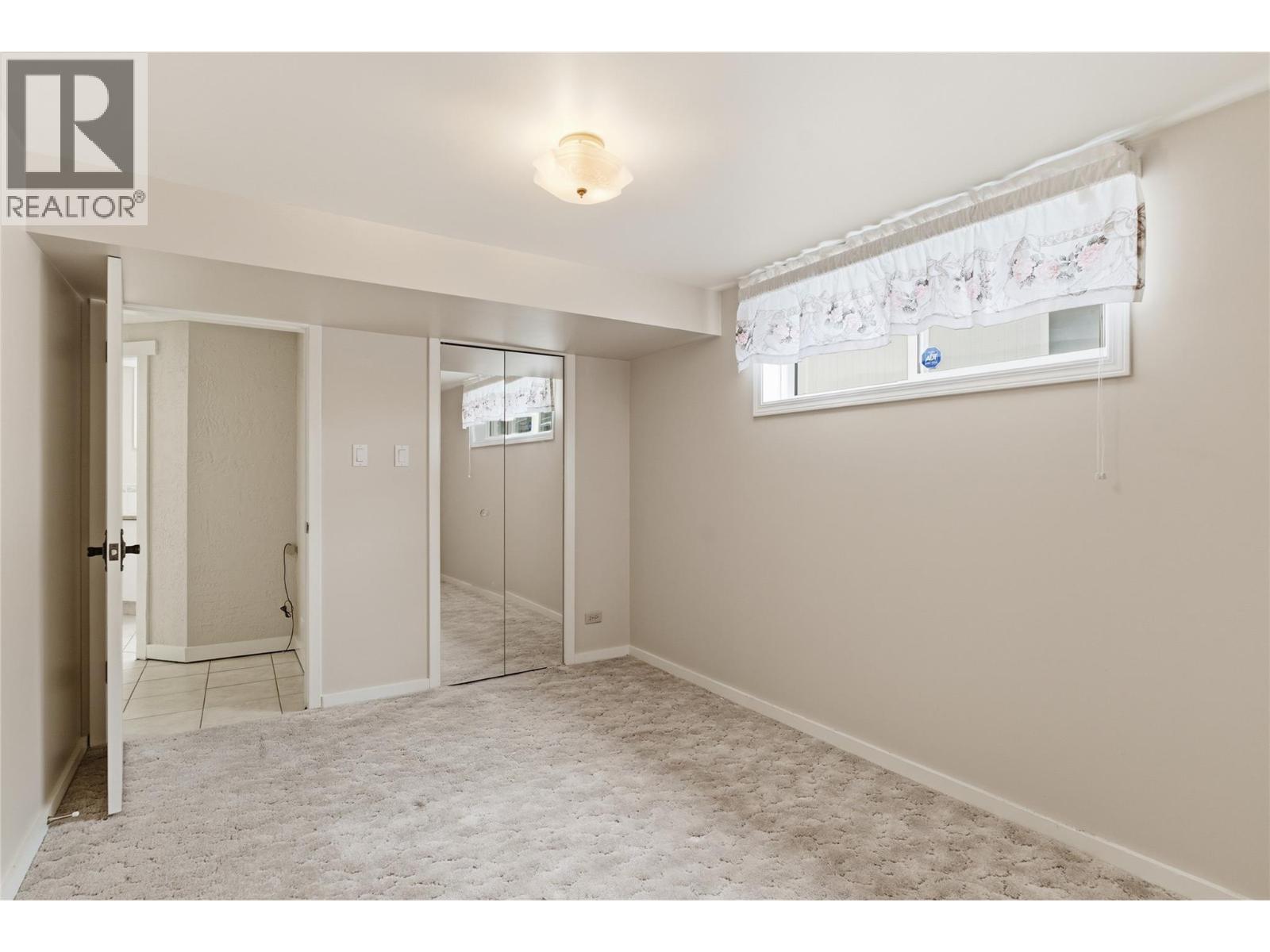 164 Manor Park Avenue - 28