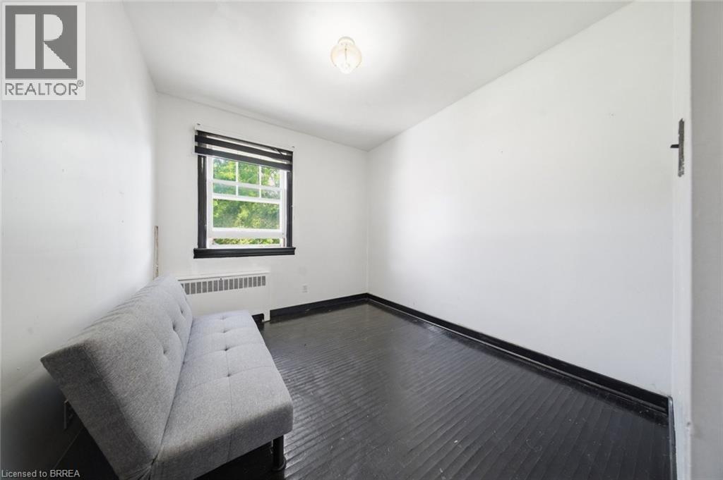 26 ALICE Street - 15