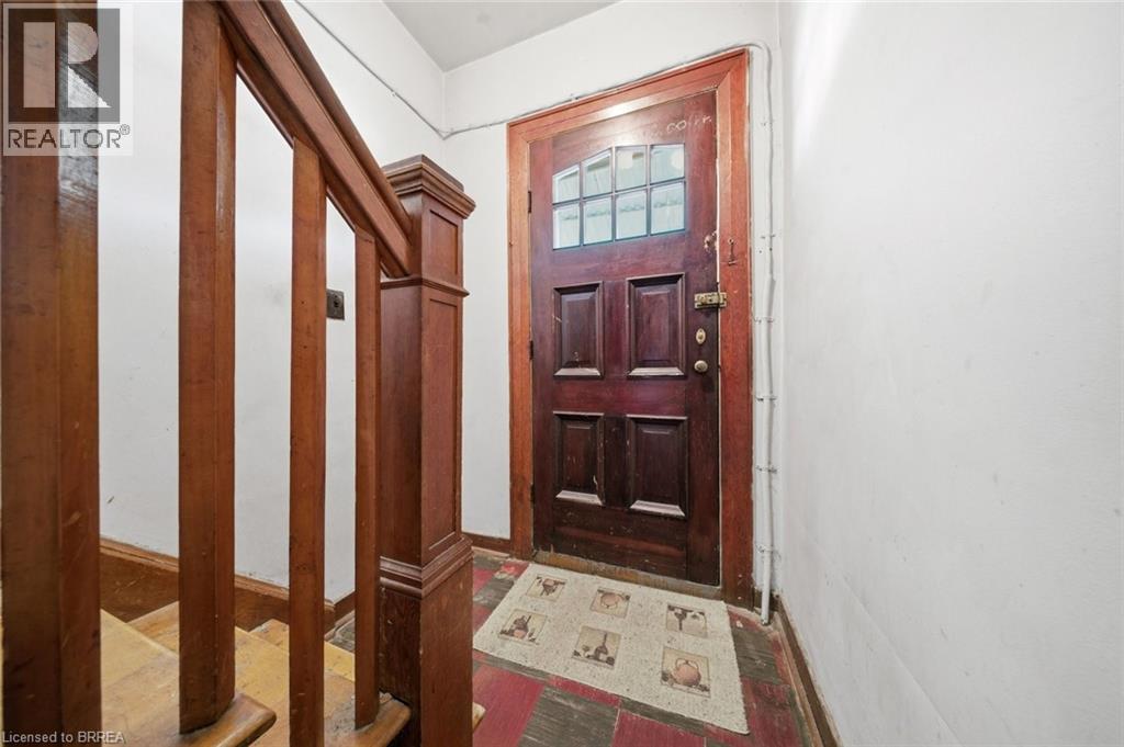26 ALICE Street - 6
