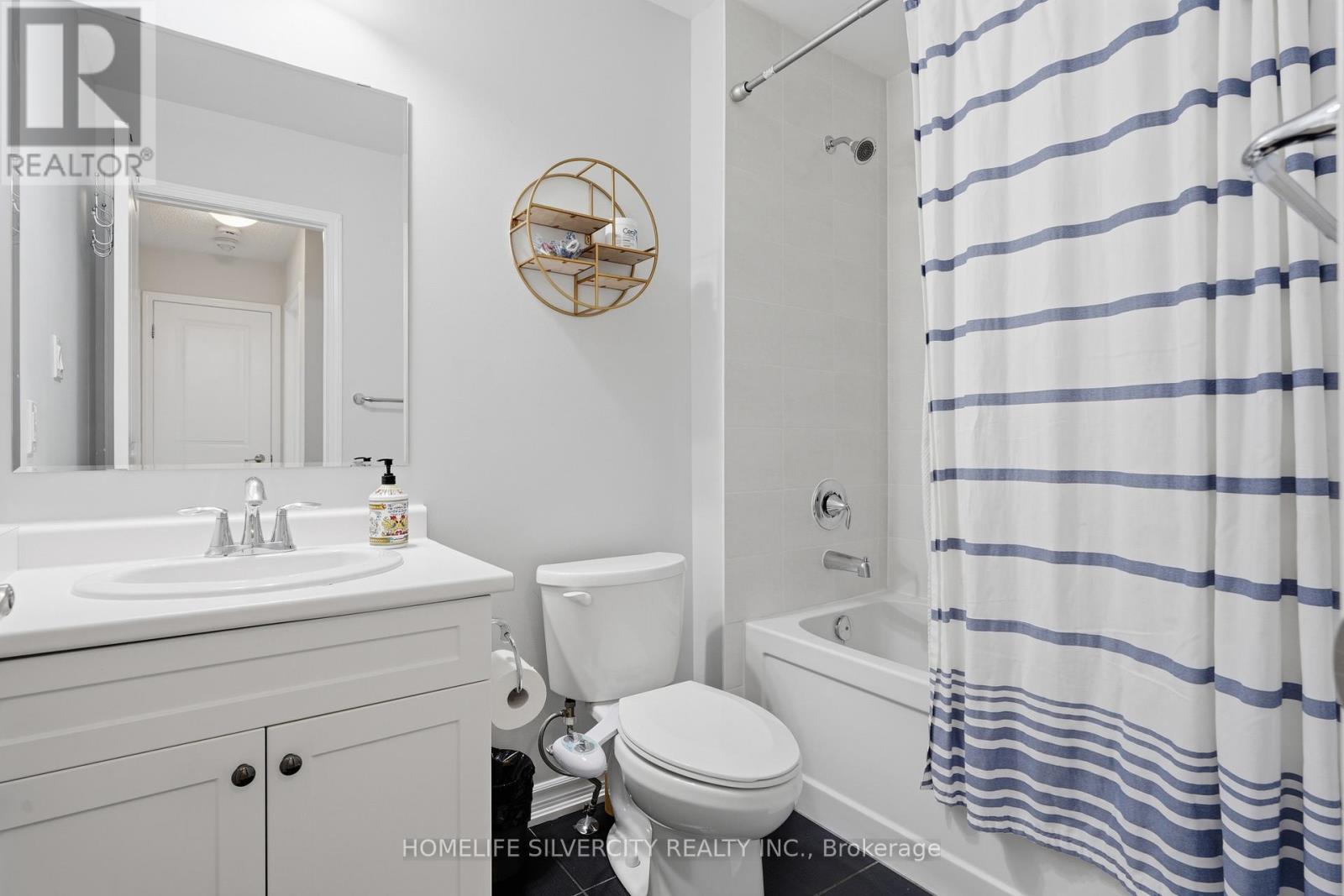 3085 MISTLETOE GARDENS - 23