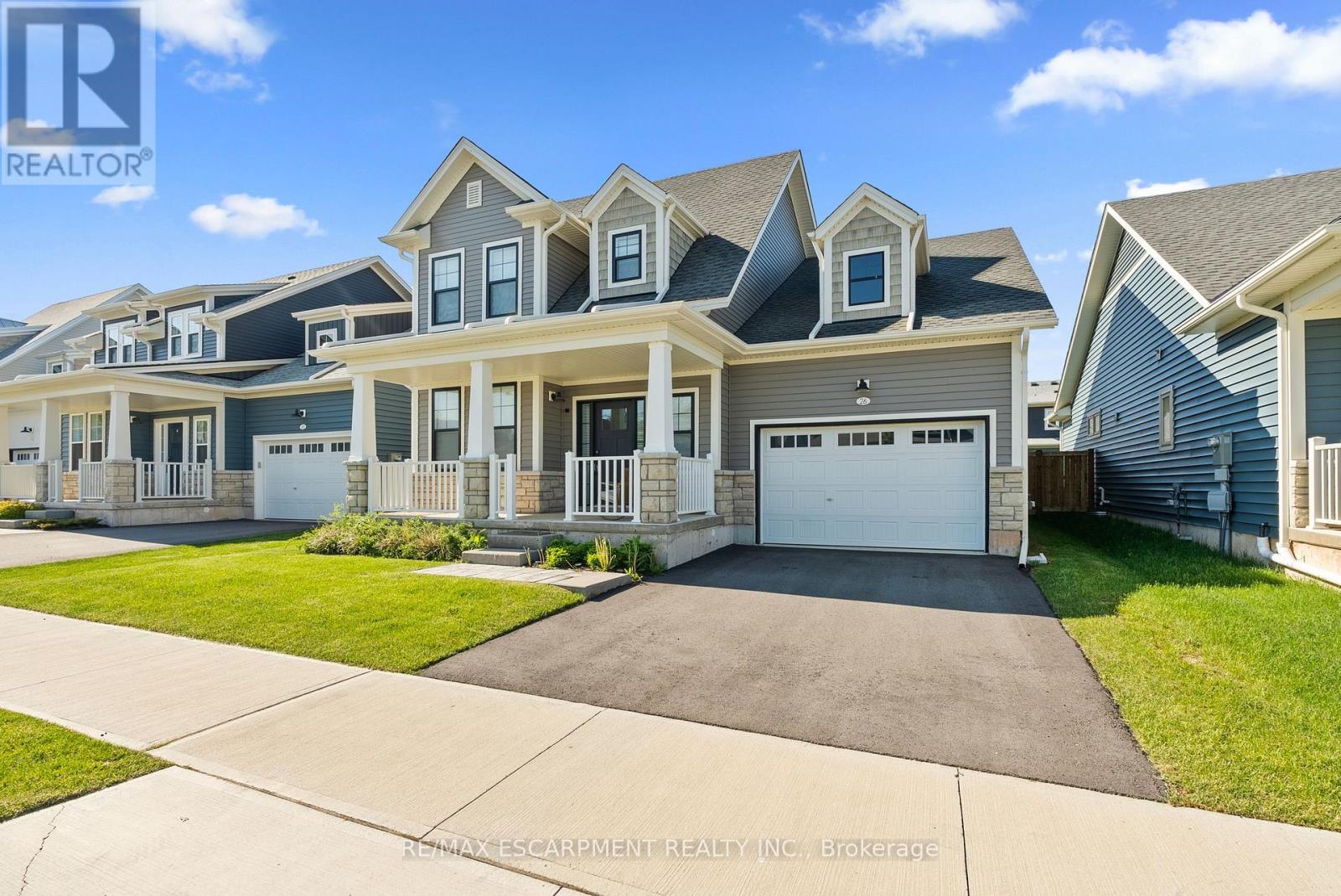 26 BEACHWALK CRESCENT - 3