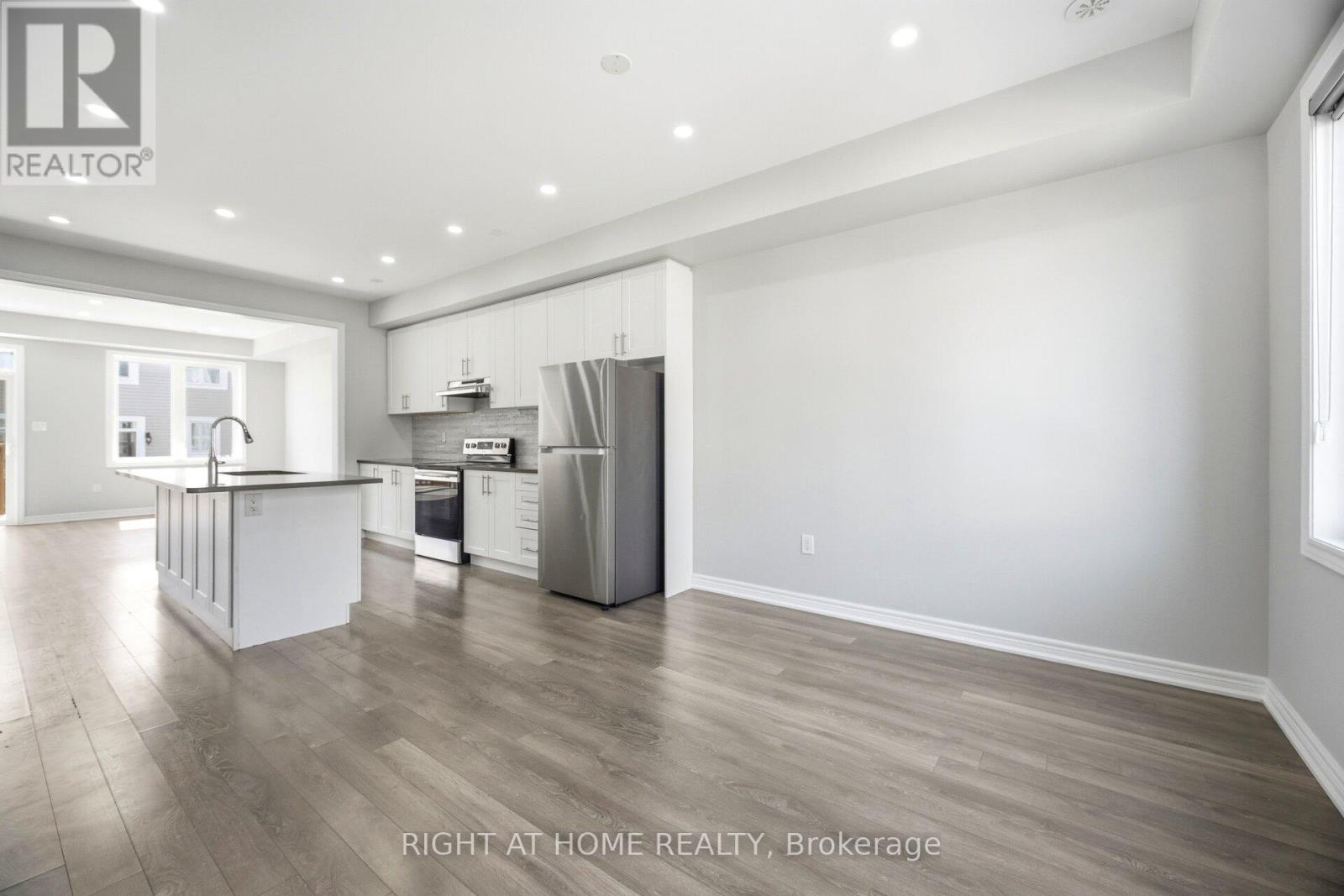 8 RAPIDS LANE - 11