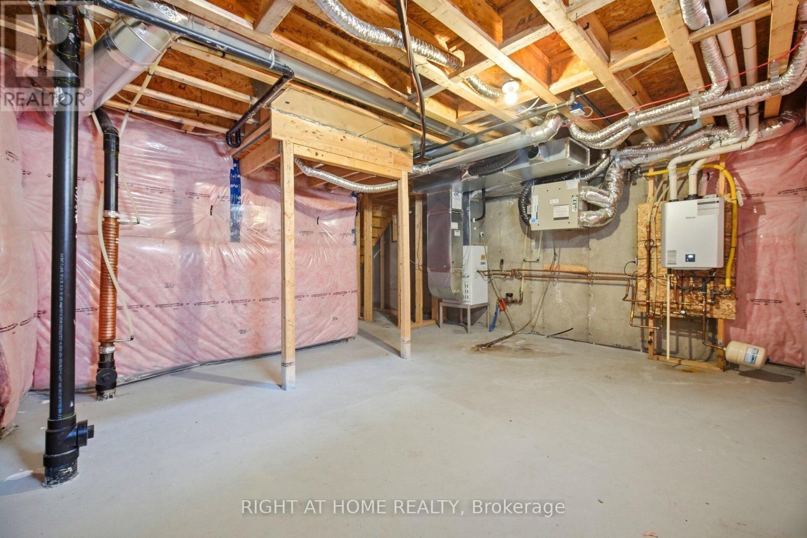 8 RAPIDS LANE - 43