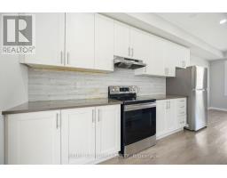 8 Rapids Lane, Hamilton, ON L8K0A3 Photo 9