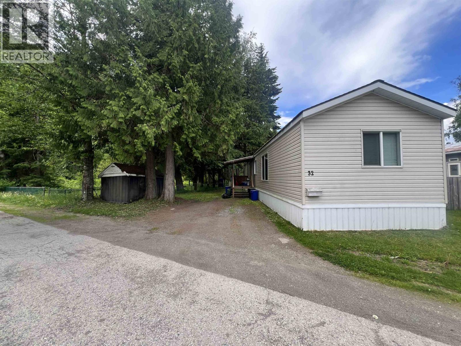 #32 4619 LOWRIE AVENUE - 1