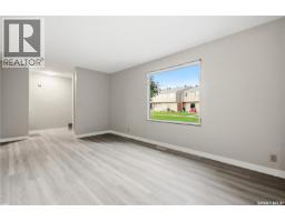 Bedroom - 4134 Castle Road, Regina, SK S4S6A4 Photo 8