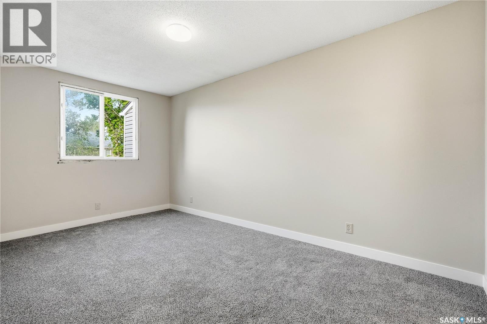 #4134 Castle ROAD - 27
