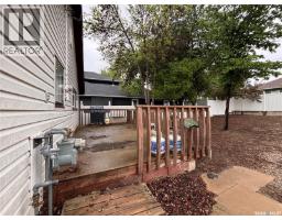 212 3rd Avenue E, Kindersley, SK S0L1S0 Photo 20
