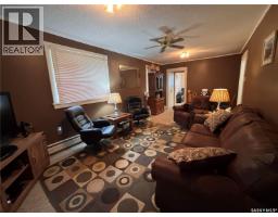 Bedroom - 212 3rd Avenue E, Kindersley, SK S0L1S0 Photo 6