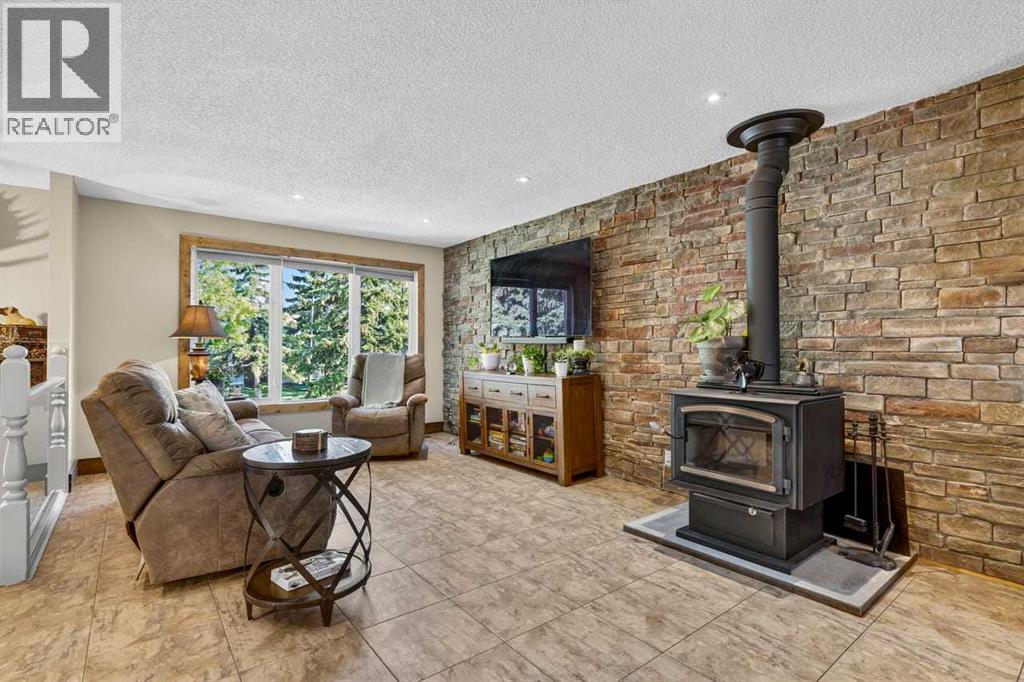 216 Castleridge Drive NE - 6