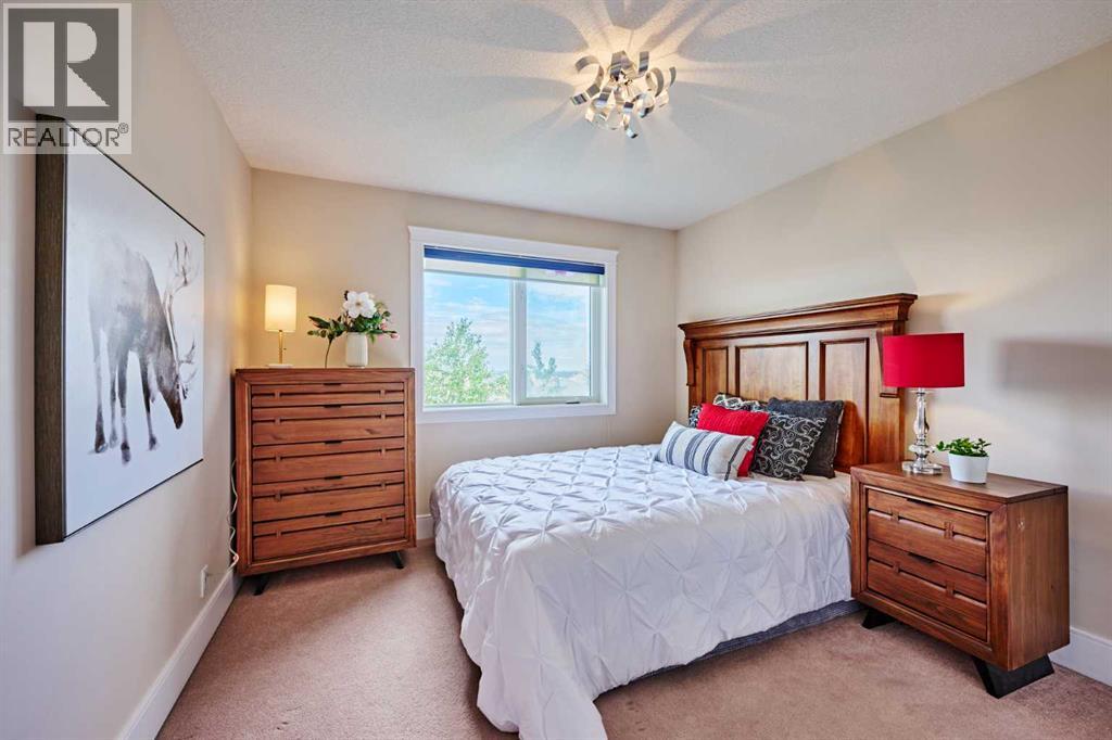 605 Hamptons Drive NW - 35