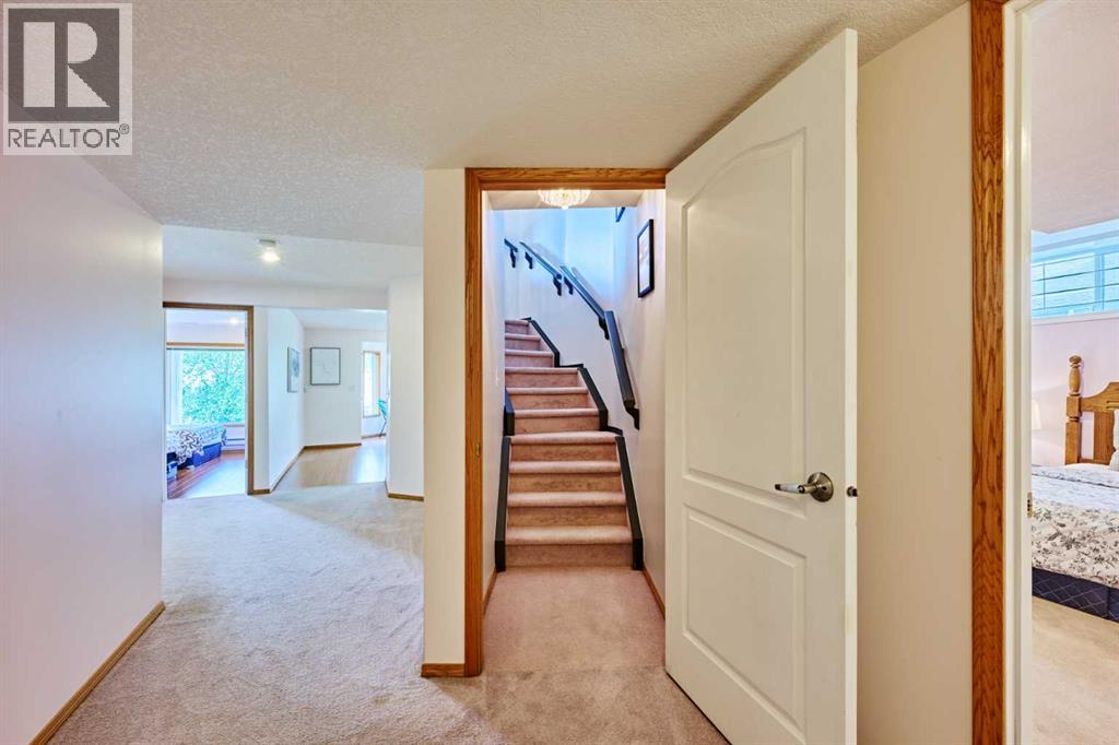 605 Hamptons Drive NW - 38