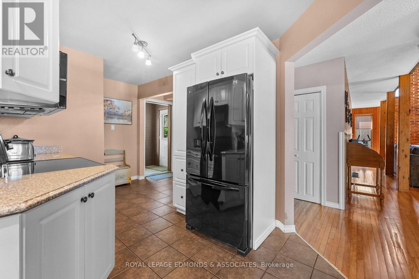 350 GERVAIS ROAD - 14