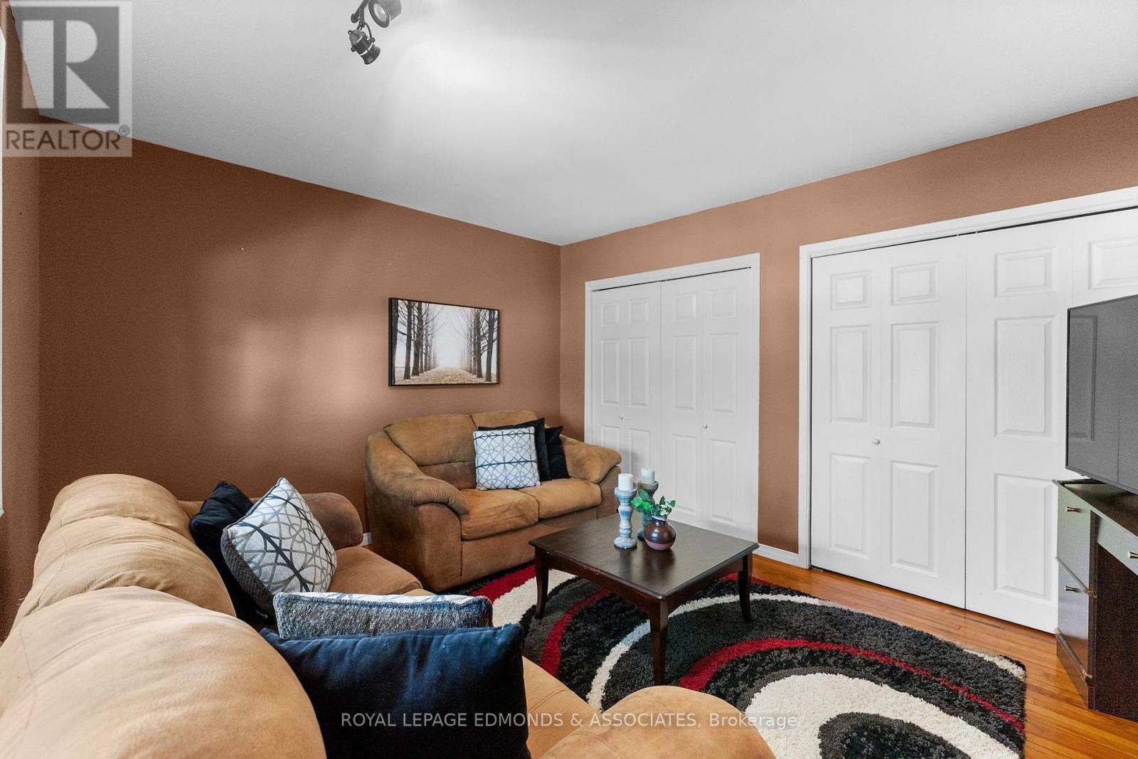 350 GERVAIS ROAD - 16