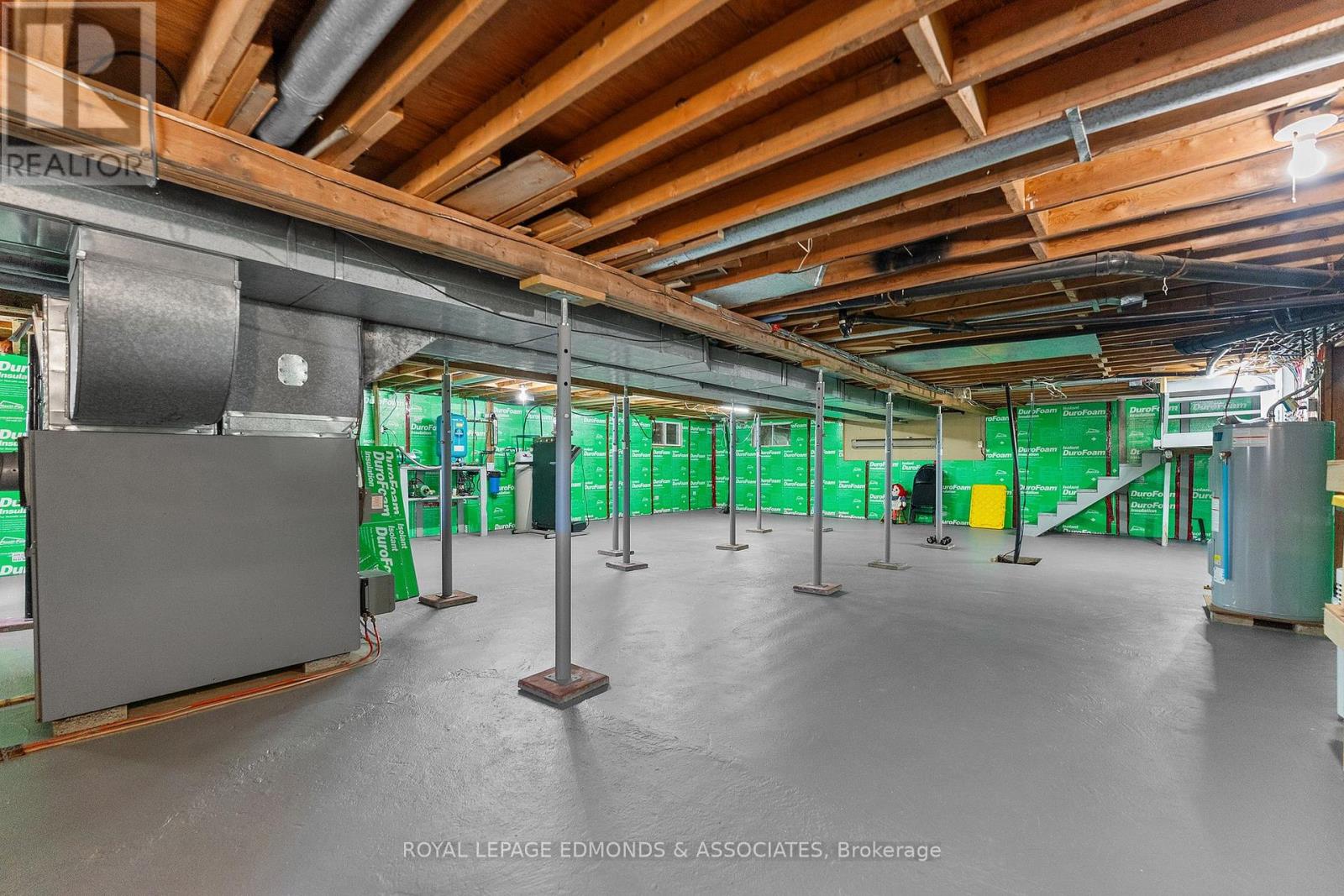 350 GERVAIS ROAD - 26
