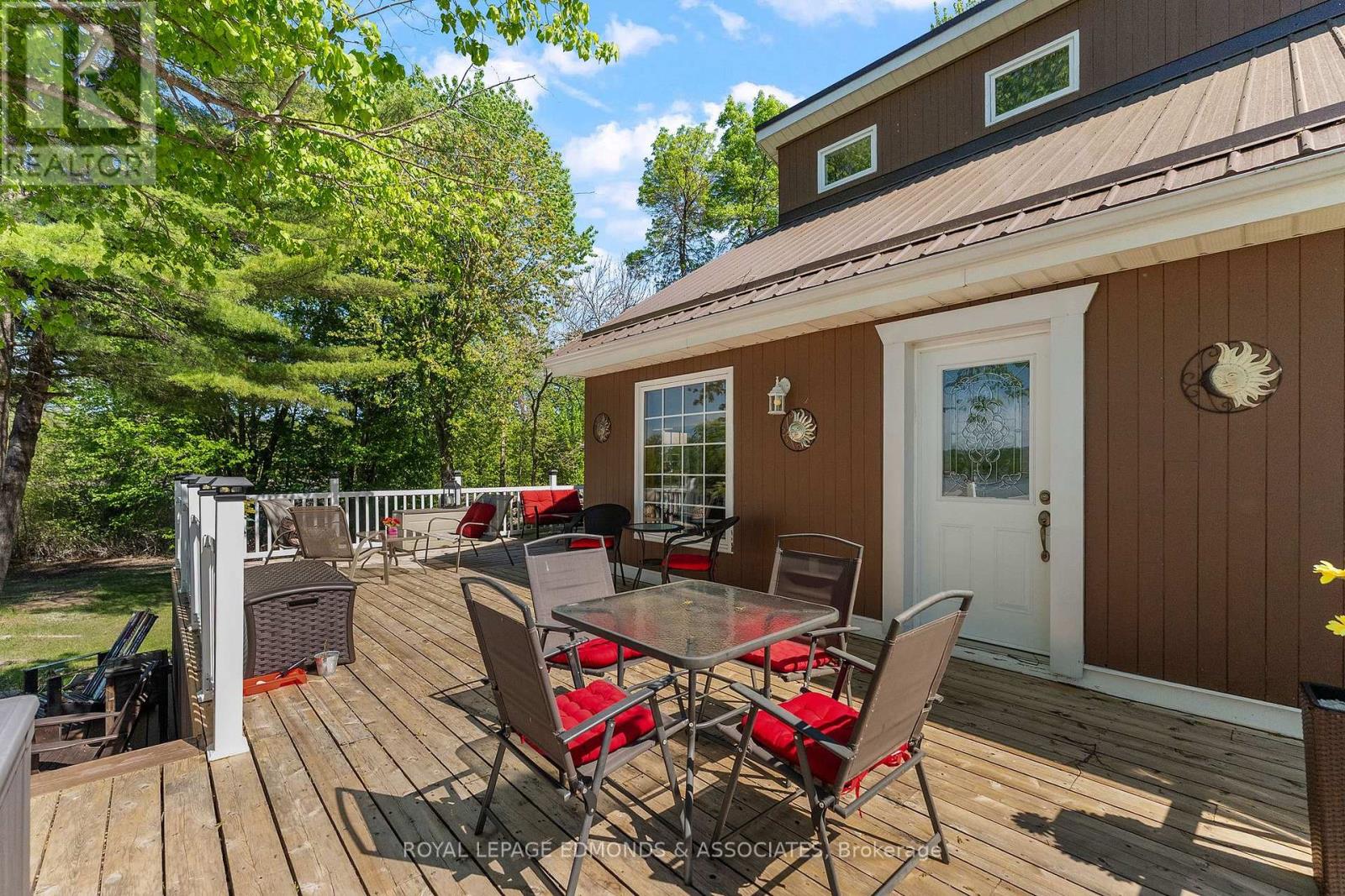 350 GERVAIS ROAD - 27