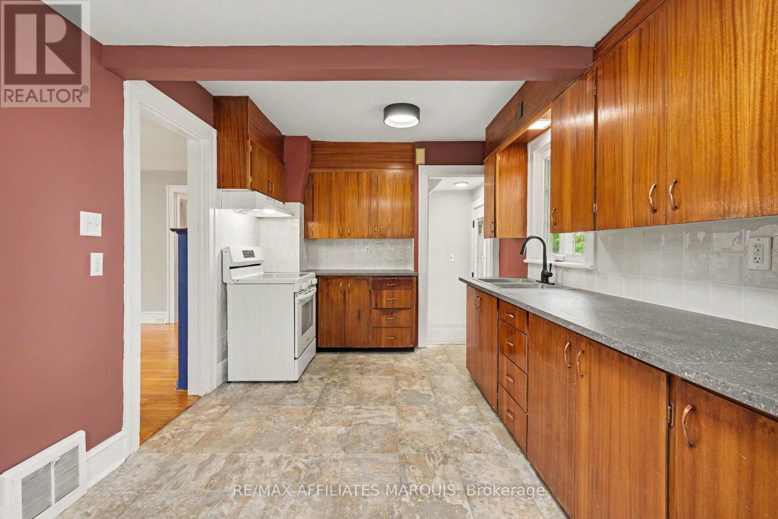 55 CHURCH STREET W - 21