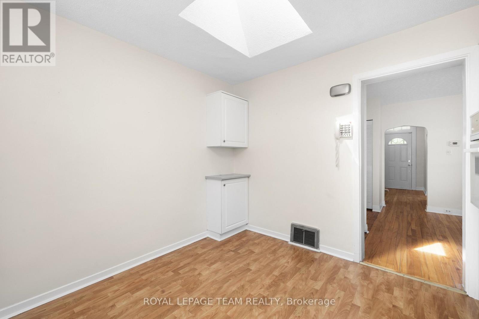 35 SPRINGFIELD ROAD - 10