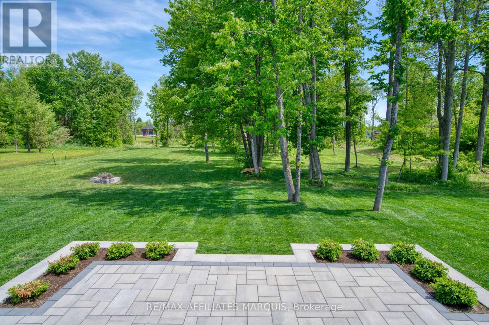 27 DIANE DRIVE - 5