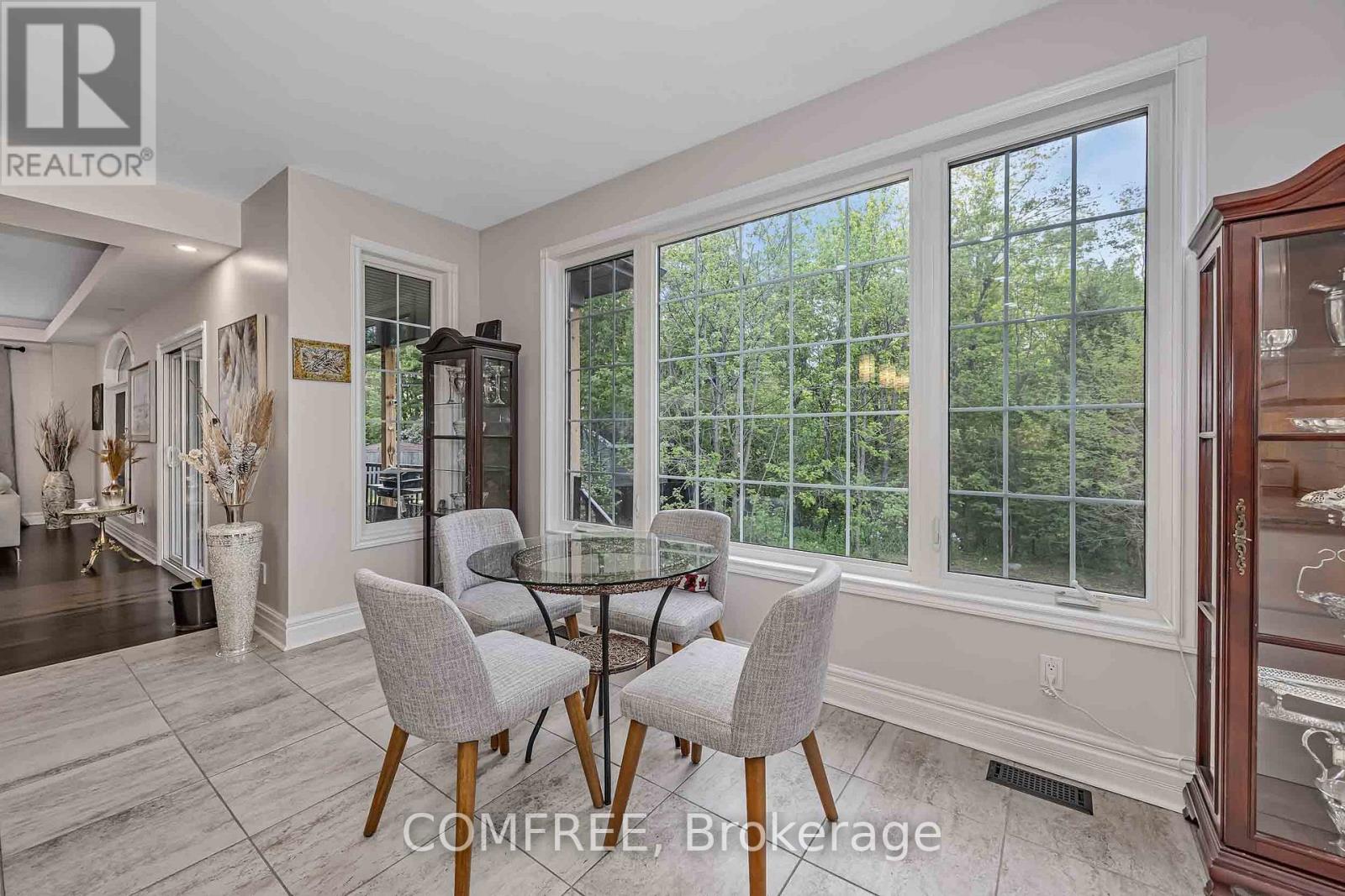 1385 MCMAHON AVENUE - 15
