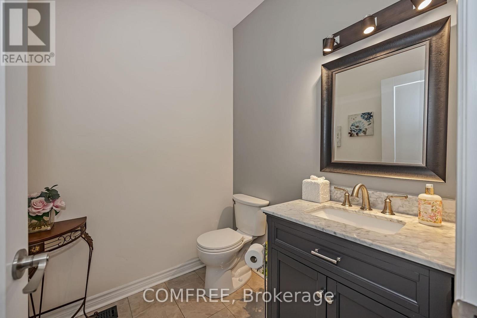 1385 MCMAHON AVENUE - 21