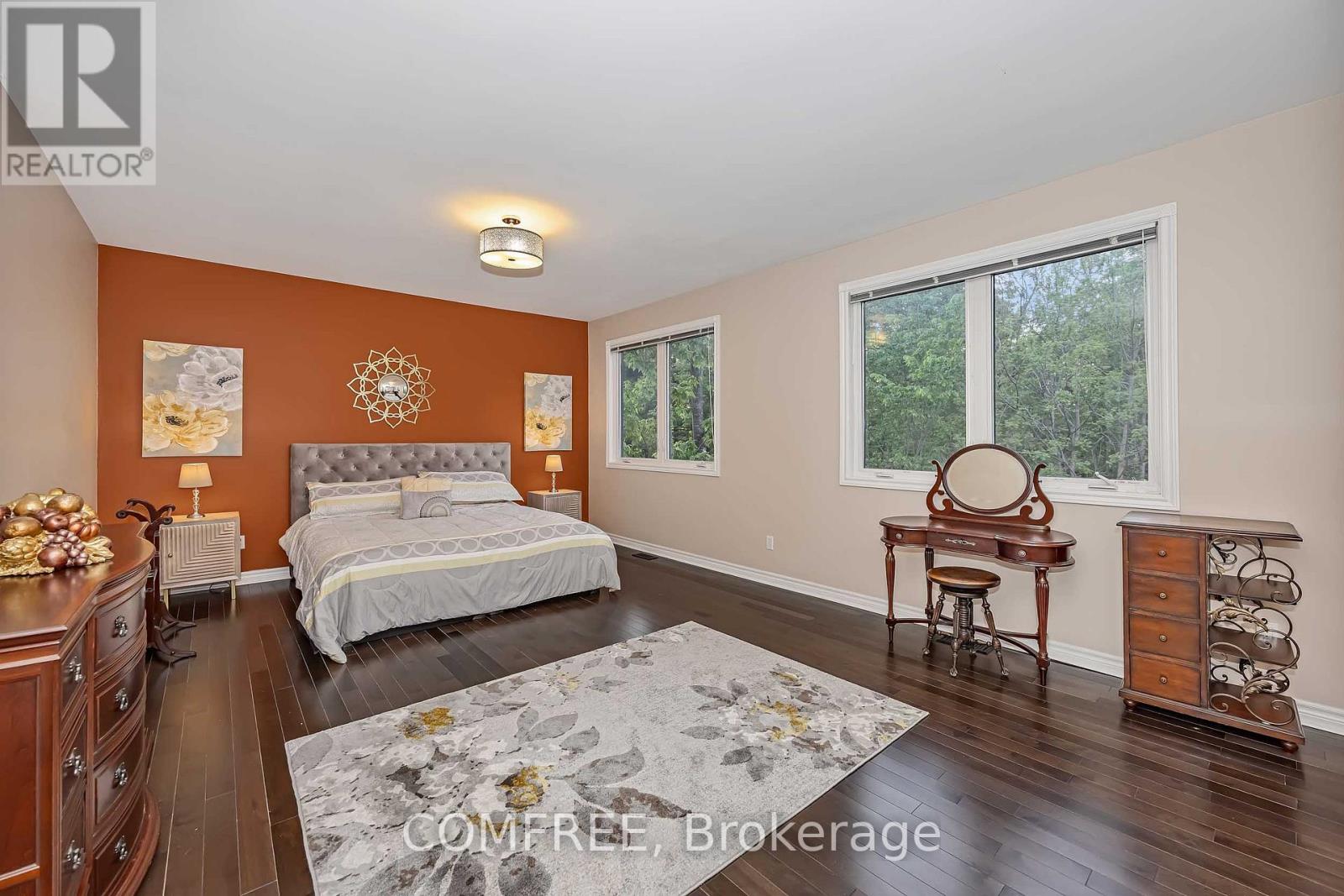 1385 MCMAHON AVENUE - 24